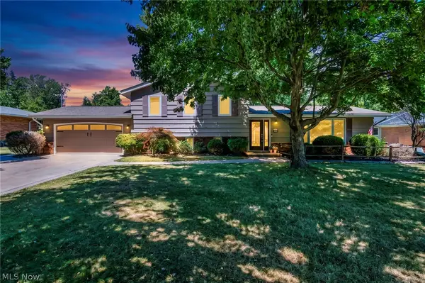 3665 Russett Drive, Broadview Heights, OH 44147
