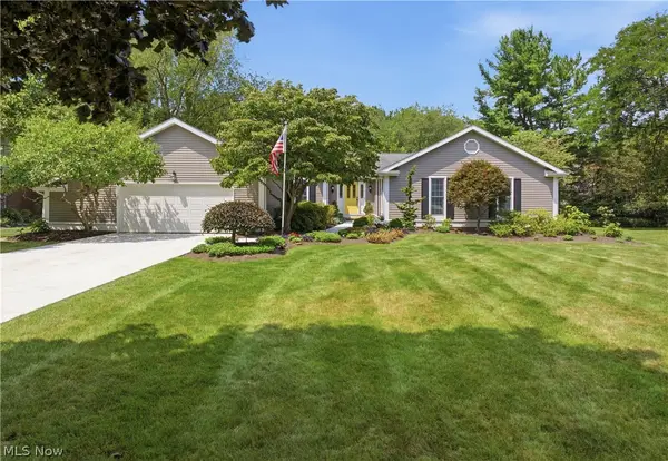 1219 Briarview Nw Avenue, North Canton, OH 44720