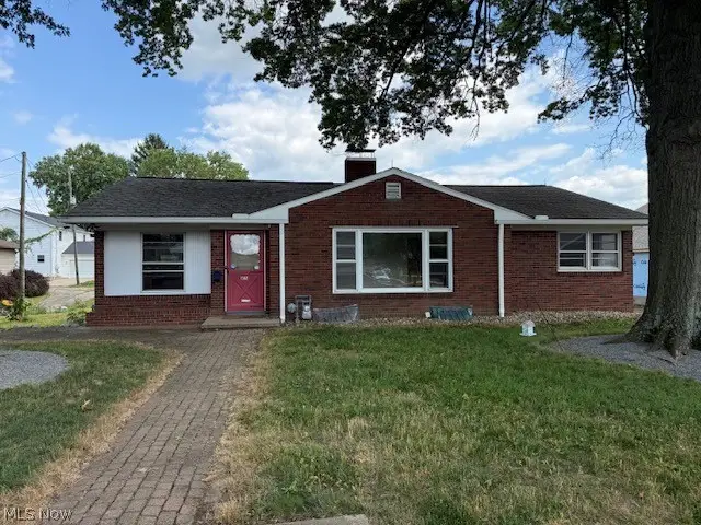 815 3rd Sw Street, New Philadelphia, OH 44663 - #1