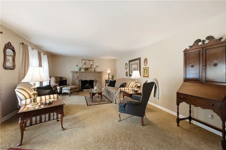 6882 Katahdin Drive, Poland, OH 44514 - #3