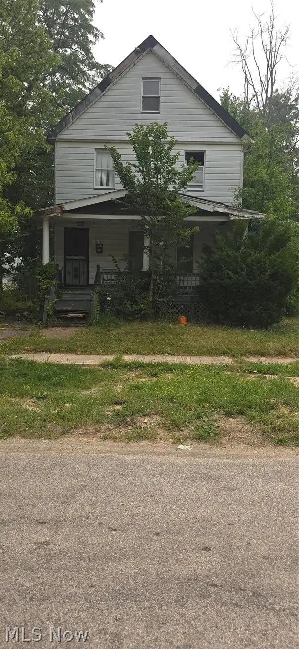 15016 Elm Avenue, East Cleveland, OH 44112 - #2