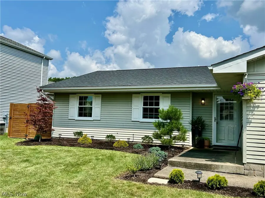 1899 Woodgate Street, Austintown, OH 44515 - #2