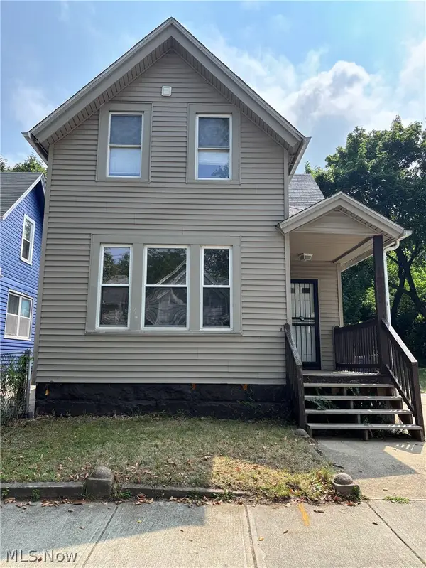 1085 E 72nd Street, Cleveland, OH 44103