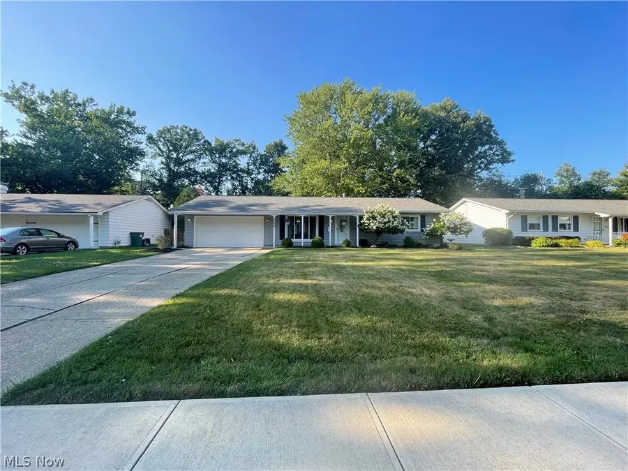 8289 Findley Drive, Mentor, OH 44060 - #2