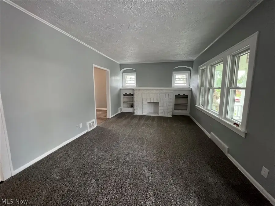 11312 Dove Avenue, Cleveland, OH 44105 - #3