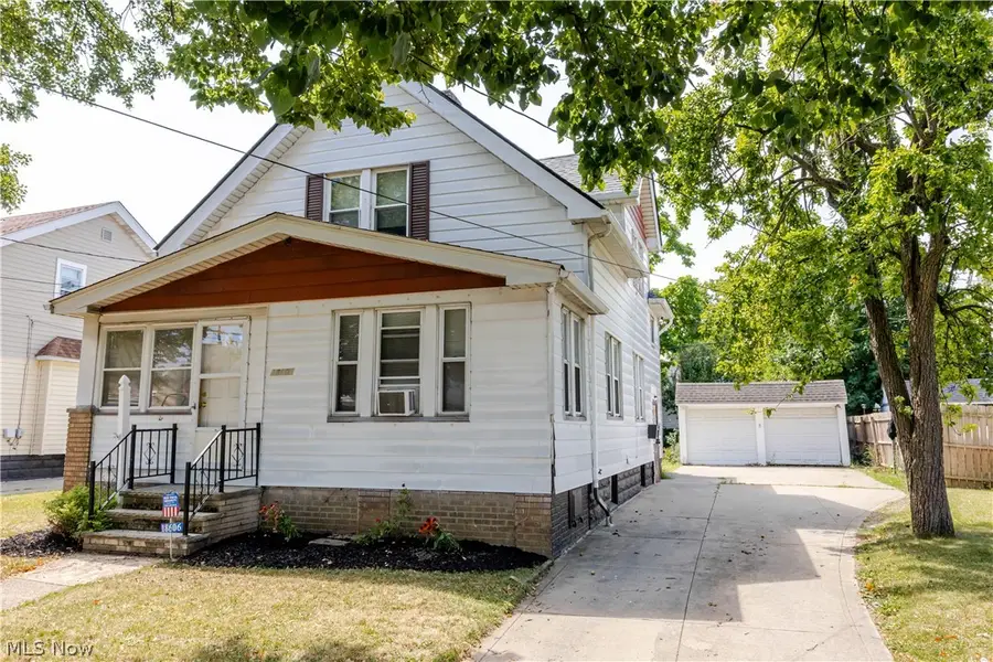 18606 Cherokee Avenue, Cleveland, OH 44119 - #2
