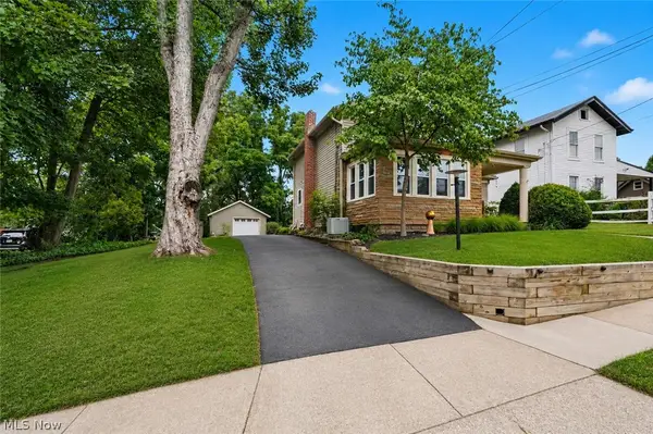 452 Market E Street, Canal Fulton, OH 44614