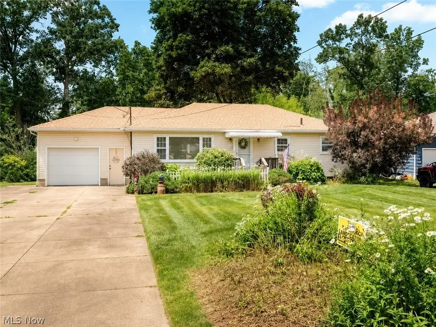 3112 N Bender Avenue, Akron, OH 44319 - #3