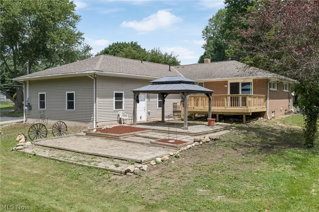 12685 Primrose Ne Drive, Hartville, OH 44632 - #1