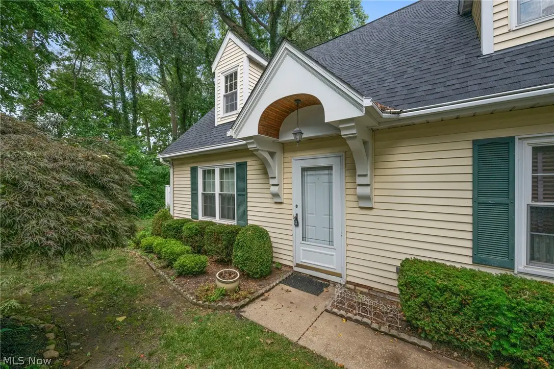 6724 Connecticut Colony Circle, Mentor, OH 44060 - #1
