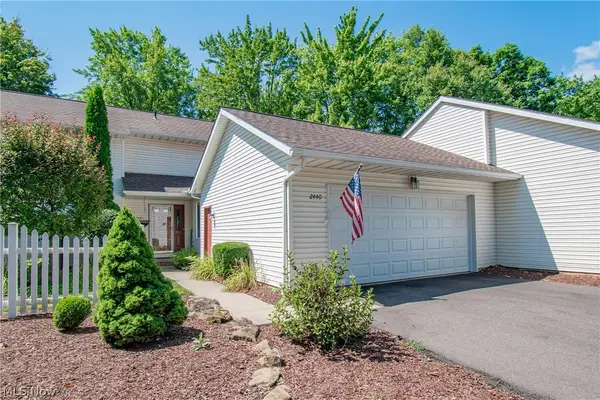 2440 Port Charles Drive, Stow, OH 44224