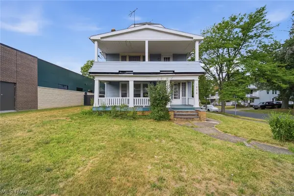 1776 S Taylor Road, Cleveland Heights, OH 44118