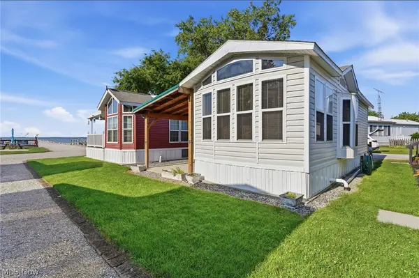 7420 E Bayshore Road #5, Marblehead, OH 43440
