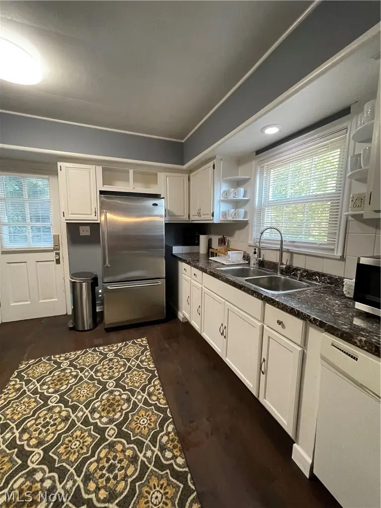 863 Medford Road, Cleveland Heights, OH 44121 - #2