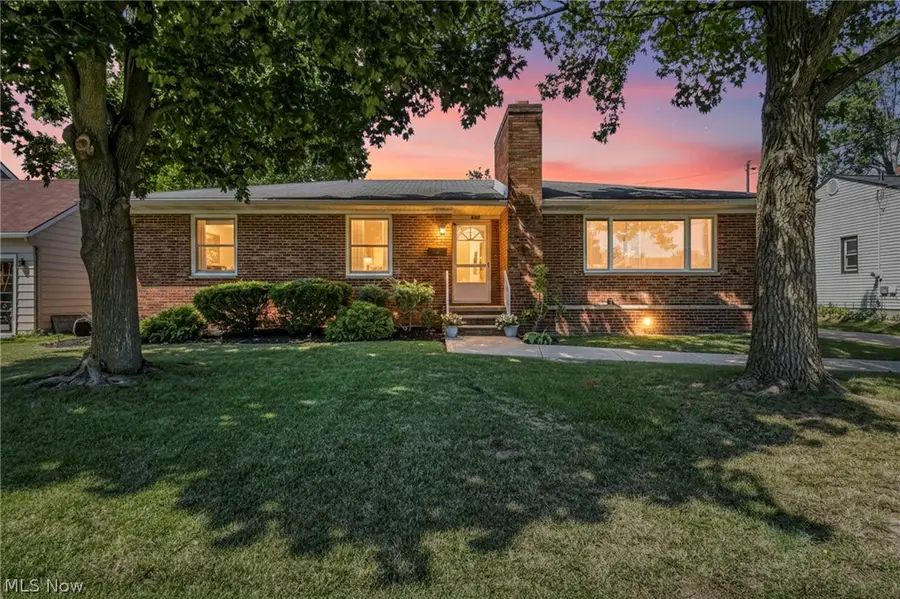 1332 W 38th Street, Lorain, OH 44053 - #2