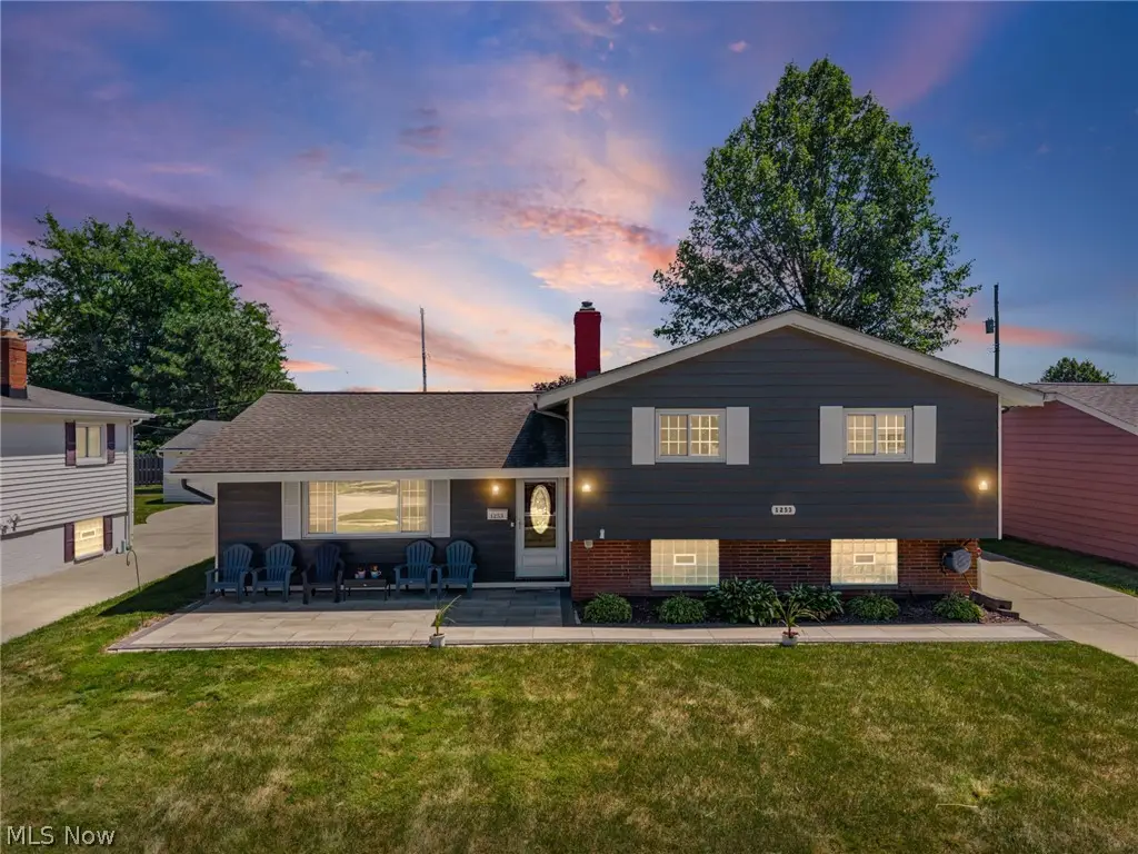 1253 Golden Gate Boulevard, Mayfield Heights, OH 44124 - #1