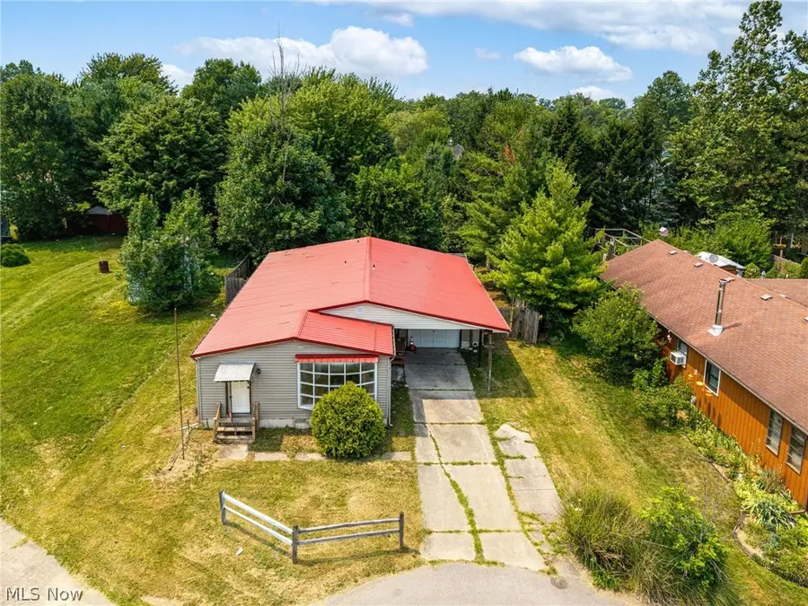 465 Stallion Court, Lagrange, OH 44050 - #2