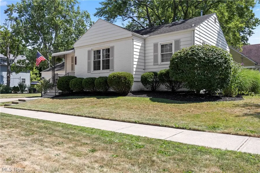 2841 Clague Road, North Olmsted, OH 44070 - #3
