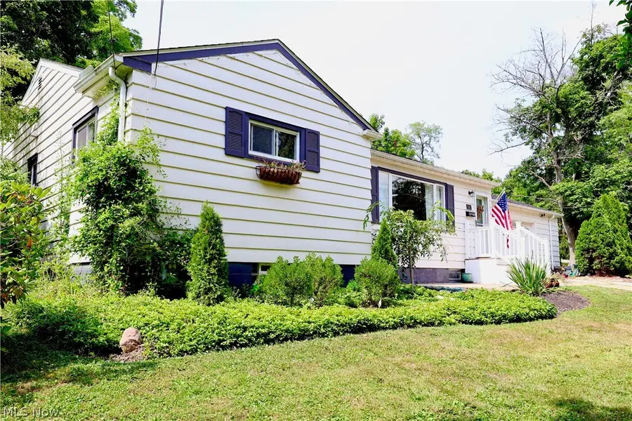 241 High Street, Chagrin Falls, OH 44022 - #3
