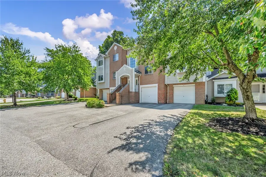 356 Village Pointe Drive #C, Akron, OH 44313 - #3
