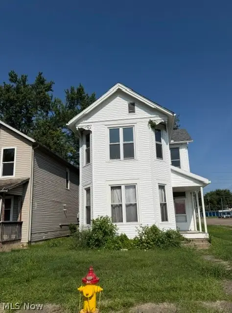 1329 Central Avenue, Zanesville, OH 43701 - #3