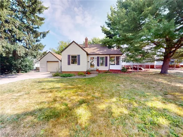 17914 Valleyview Avenue, Cleveland, OH 44135