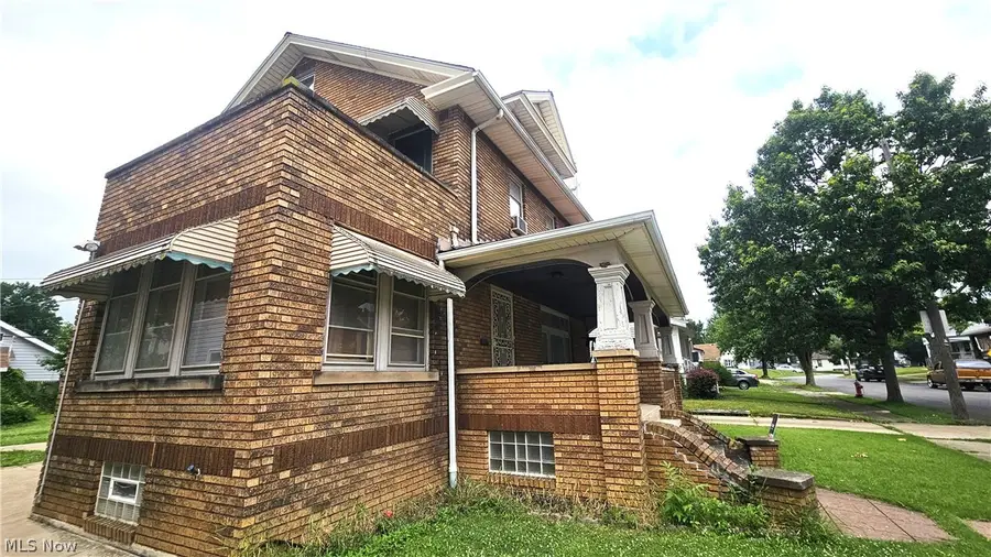 3292 W 128th Street, Cleveland, OH 44111 - #2