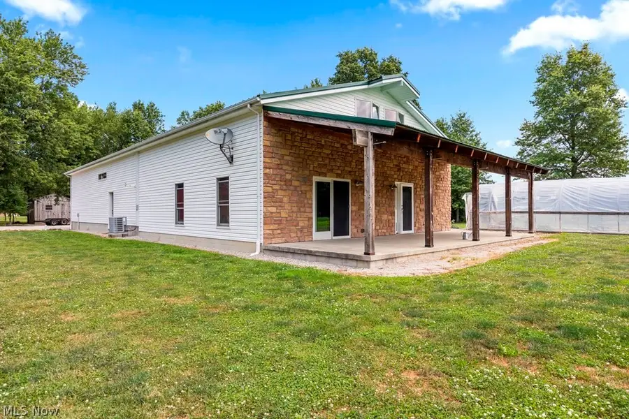39491 Parsons Road, Grafton, OH 44044 - #3