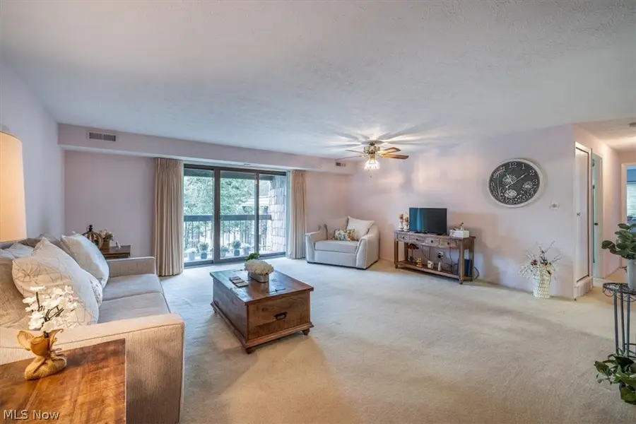 9801 Sunrise Boulevard #O33, North Royalton, OH 44133 - #3