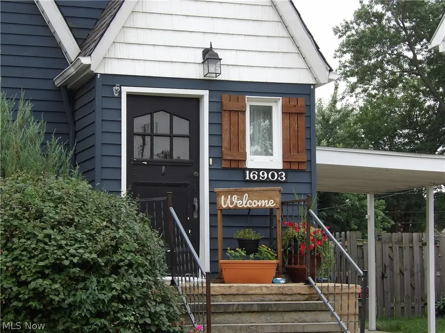 16903 Woodbury Avenue, Cleveland, OH 44135 - #2