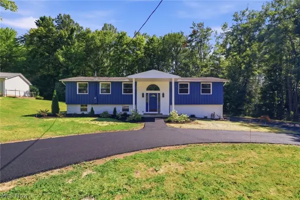 7090 Euclid Chardon Road, Kirtland, OH 44094