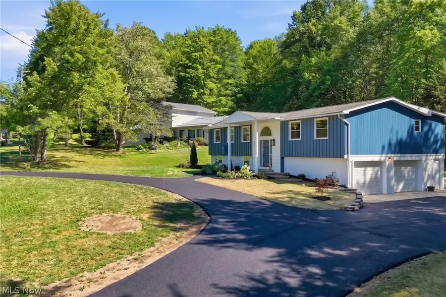 7090 Euclid Chardon Road, Kirtland, OH 44094 - #3
