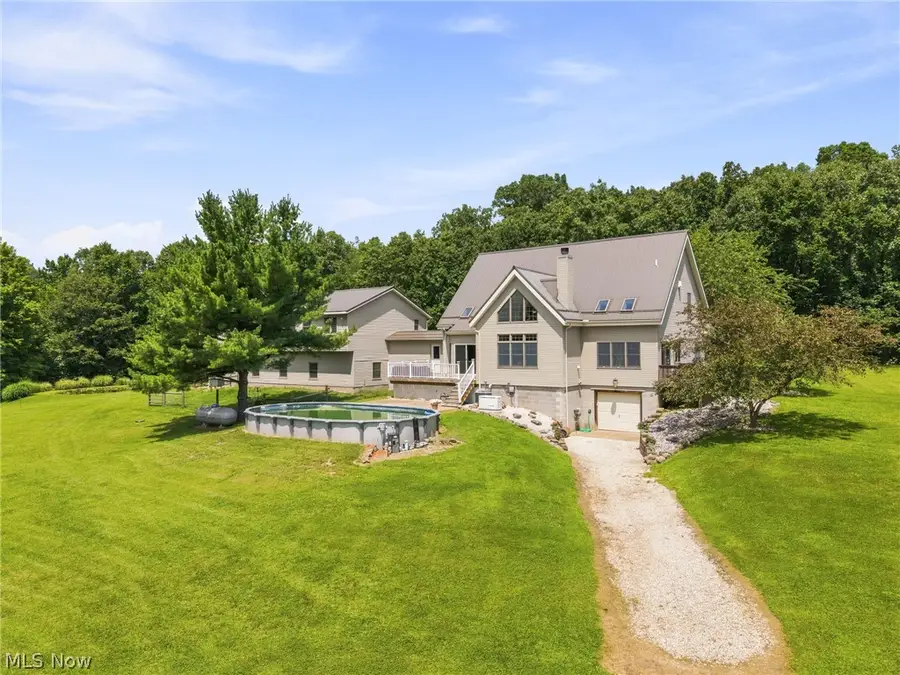 4166 Waynesburg Nw Road, Carrollton, OH 44615 - #3