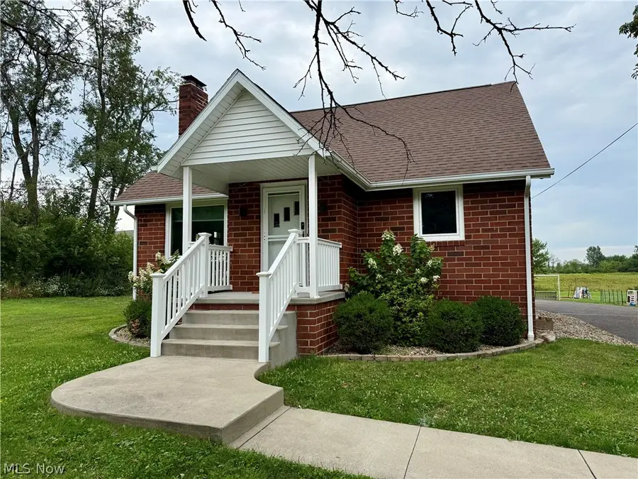 2476 Ravenna Ne Avenue, East Canton, OH 44730 - #2
