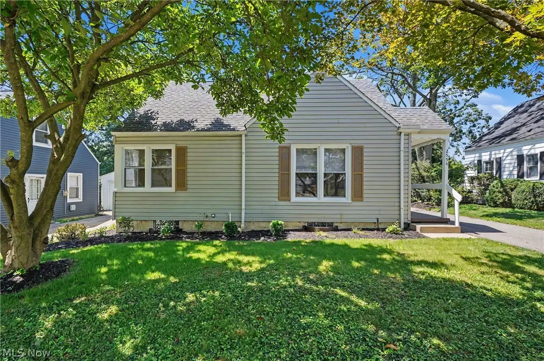2554 23rd Street, Cuyahoga Falls, OH 44223 - #1