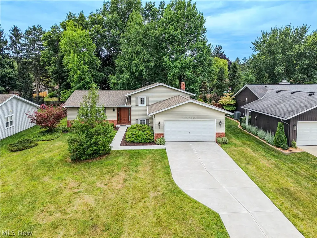 13431 Olde Orchard Road, Strongsville, OH 44136 - #1