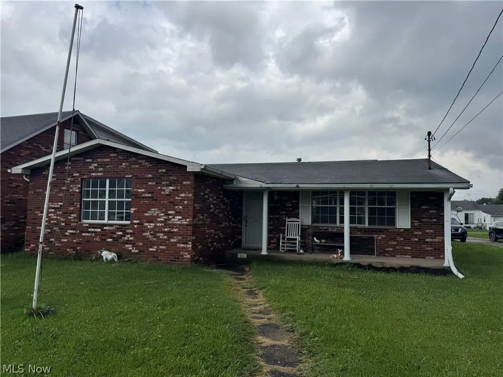 811 23rd Street, Vienna, WV 26105 - #1