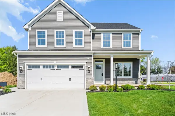 1012 Ashford Court, Columbia Station, OH 44028