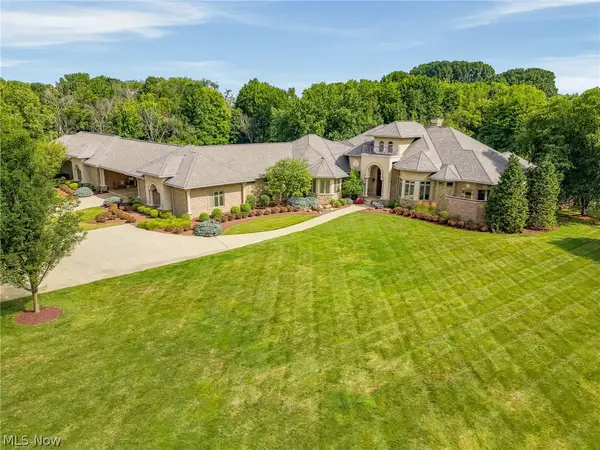 1521 Easthill Se Street, North Canton, OH 44720