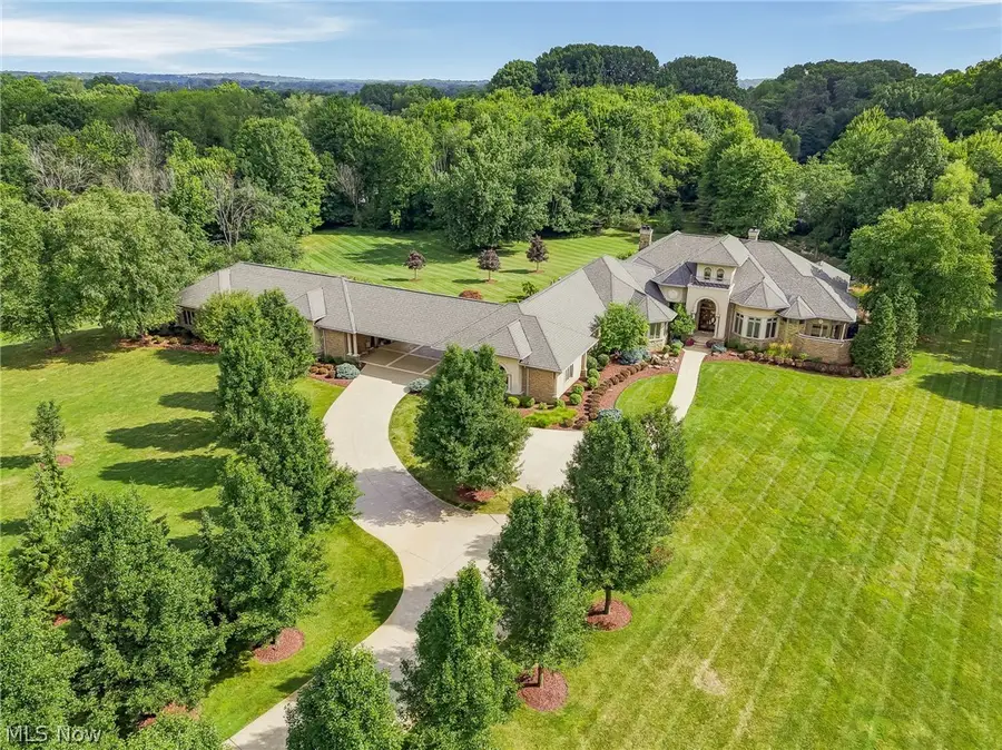 1521 Easthill Se Street, North Canton, OH 44720 - #2