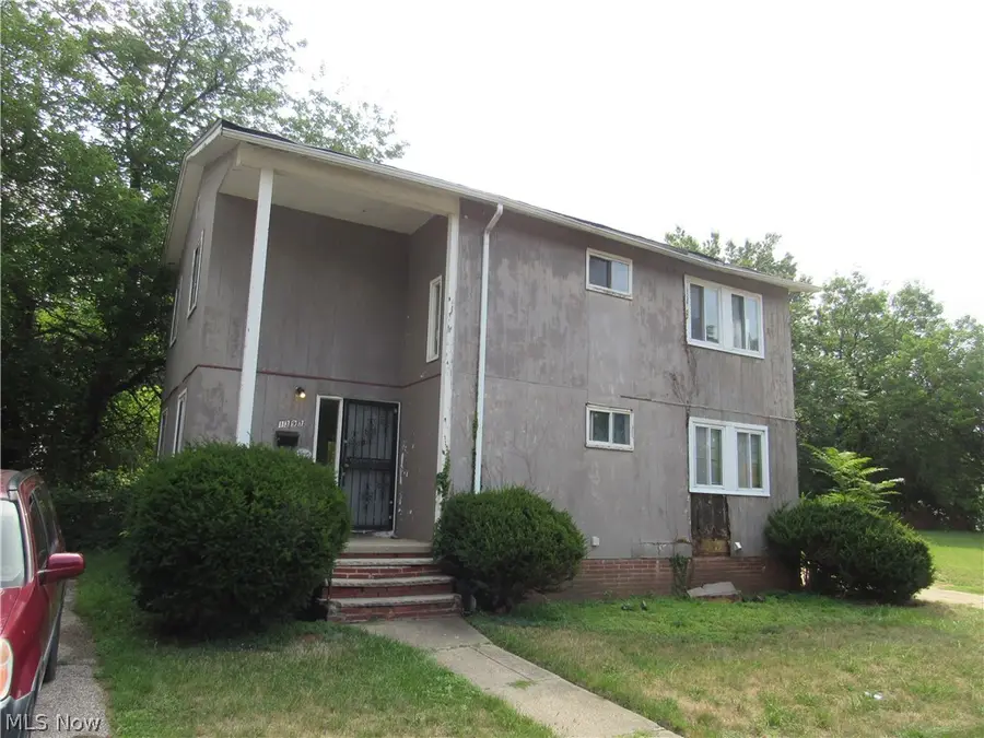 1393 E 89th Street, Cleveland, OH 44106 - #2