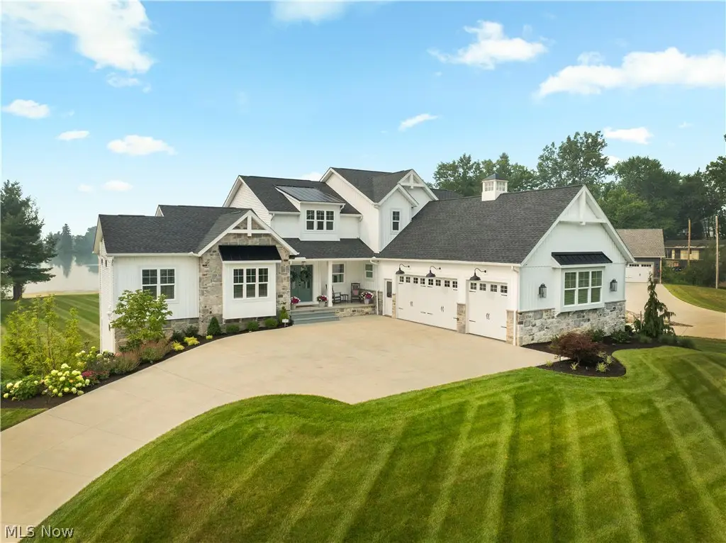 5768 Springlake Nw Road, Canton, OH 44718 - #1