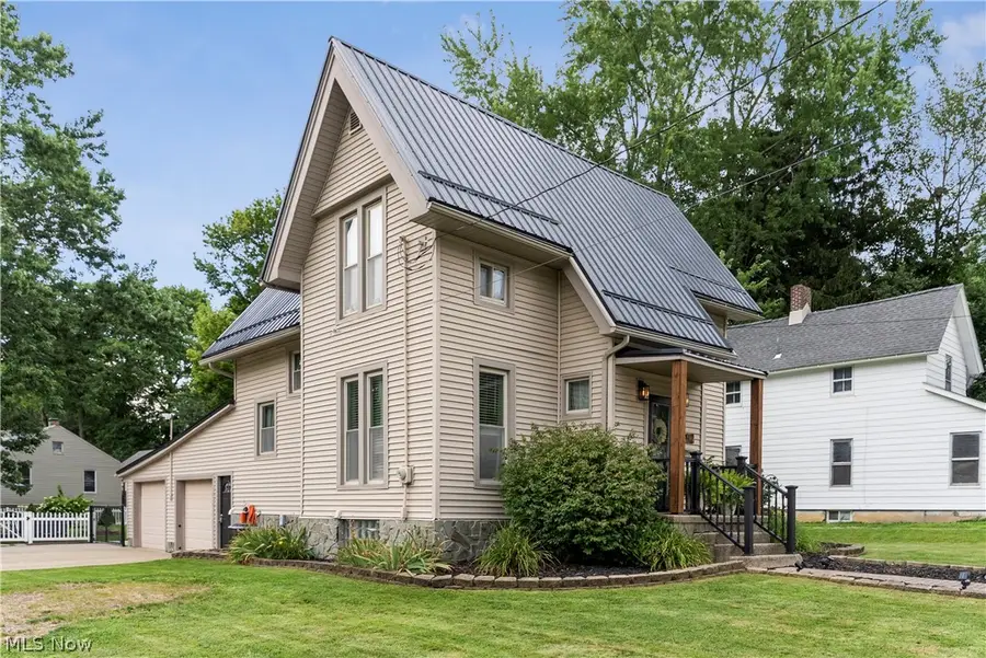 192 W 5th Street, Salem, OH 44460 - #2