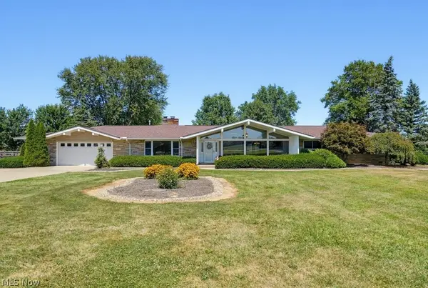 34892 State Route 303, Grafton, OH 44044