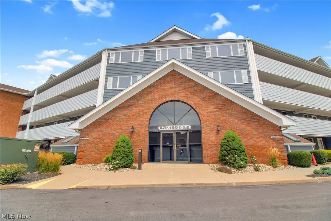 1909 E Harbor Road #407W, Port Clinton, OH 43452 - #1