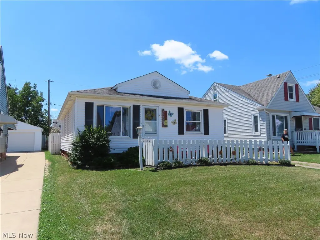 8515 Renwood Drive, Parma, OH 44129 - #1