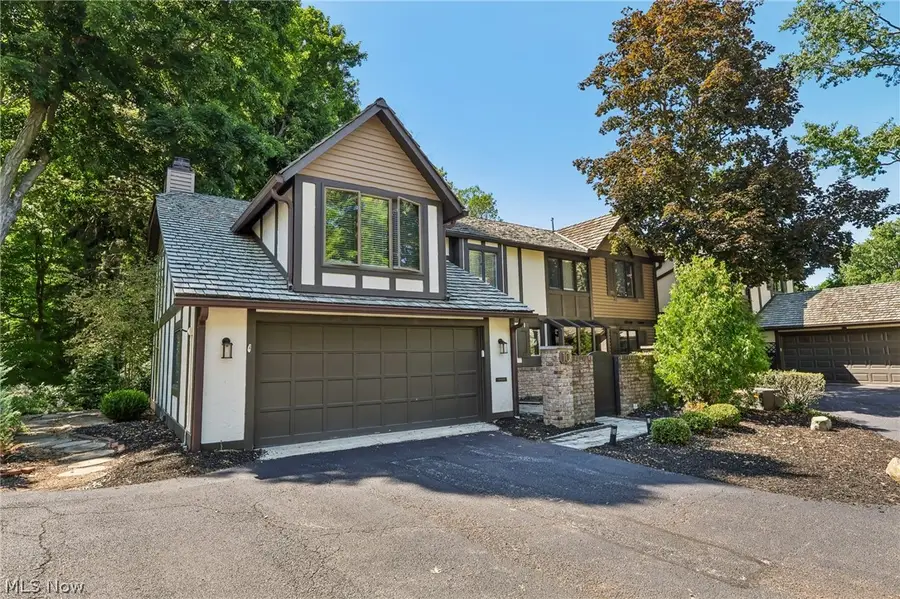 10 Hidden Valley Drive #10, Rocky River, OH 44116 - #2