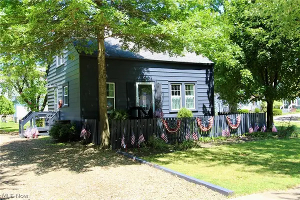133 South Street, Medina, OH 44256