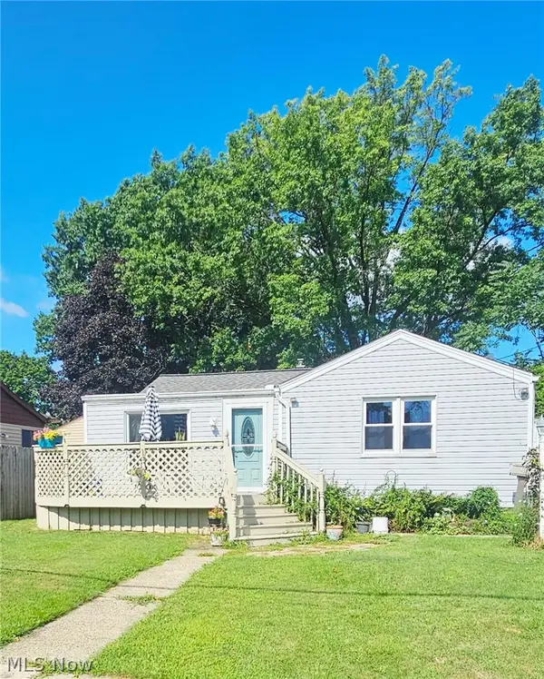2626 Archwood Place, Cuyahoga Falls, OH 44221