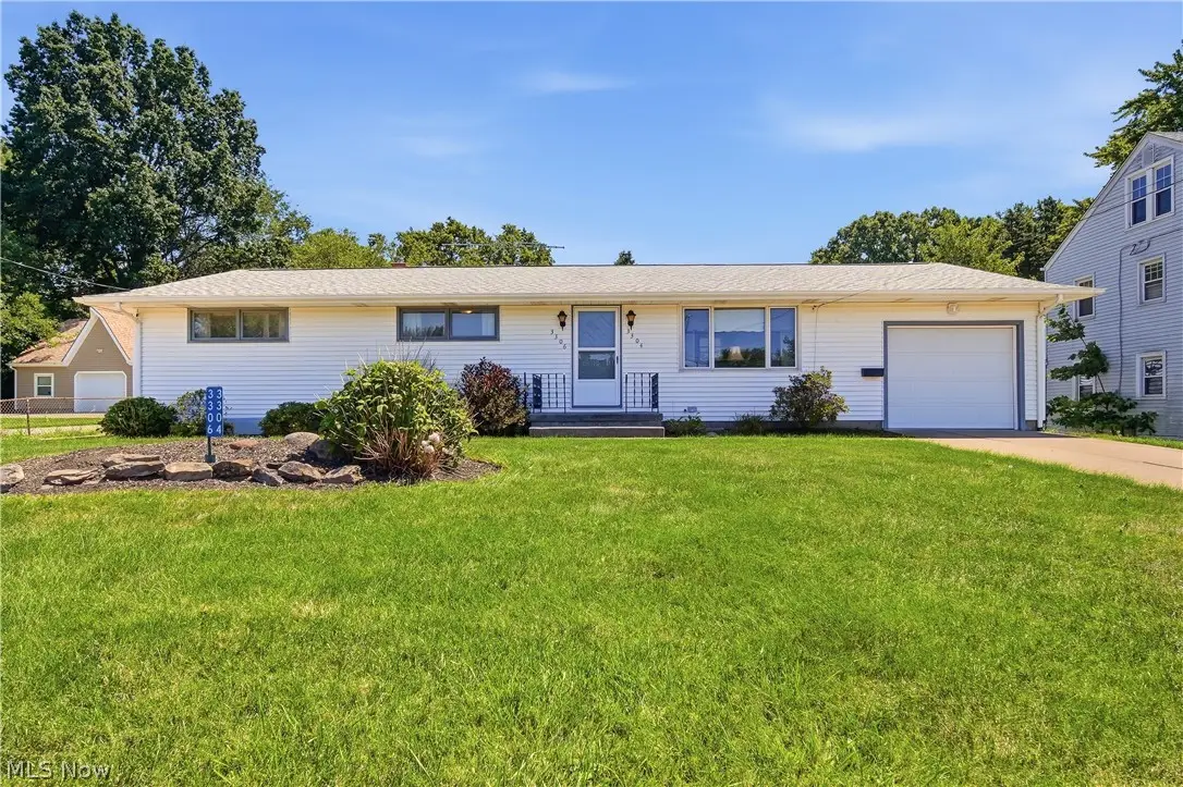 3304 Beverly Ne Avenue, Canton, OH 44714 - #1